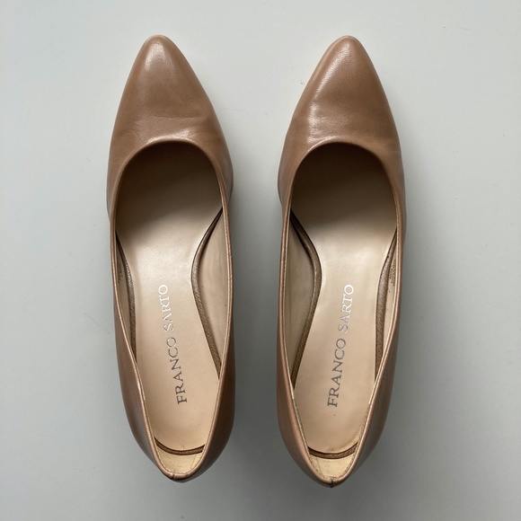Franco Sarto 1.5" Heels, Tan, Size 6 - Picture 4 of 5